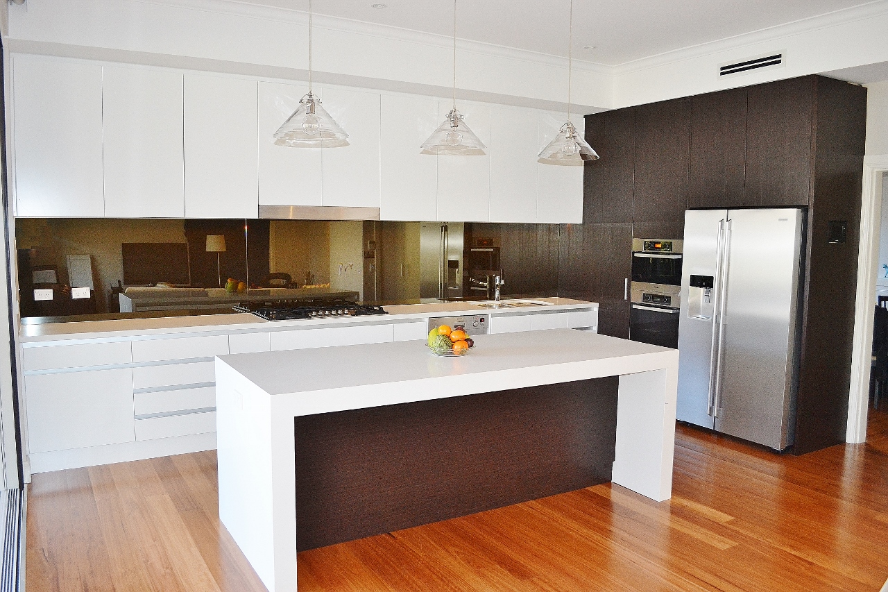 Modern Polyurethane Kitchens CDK
