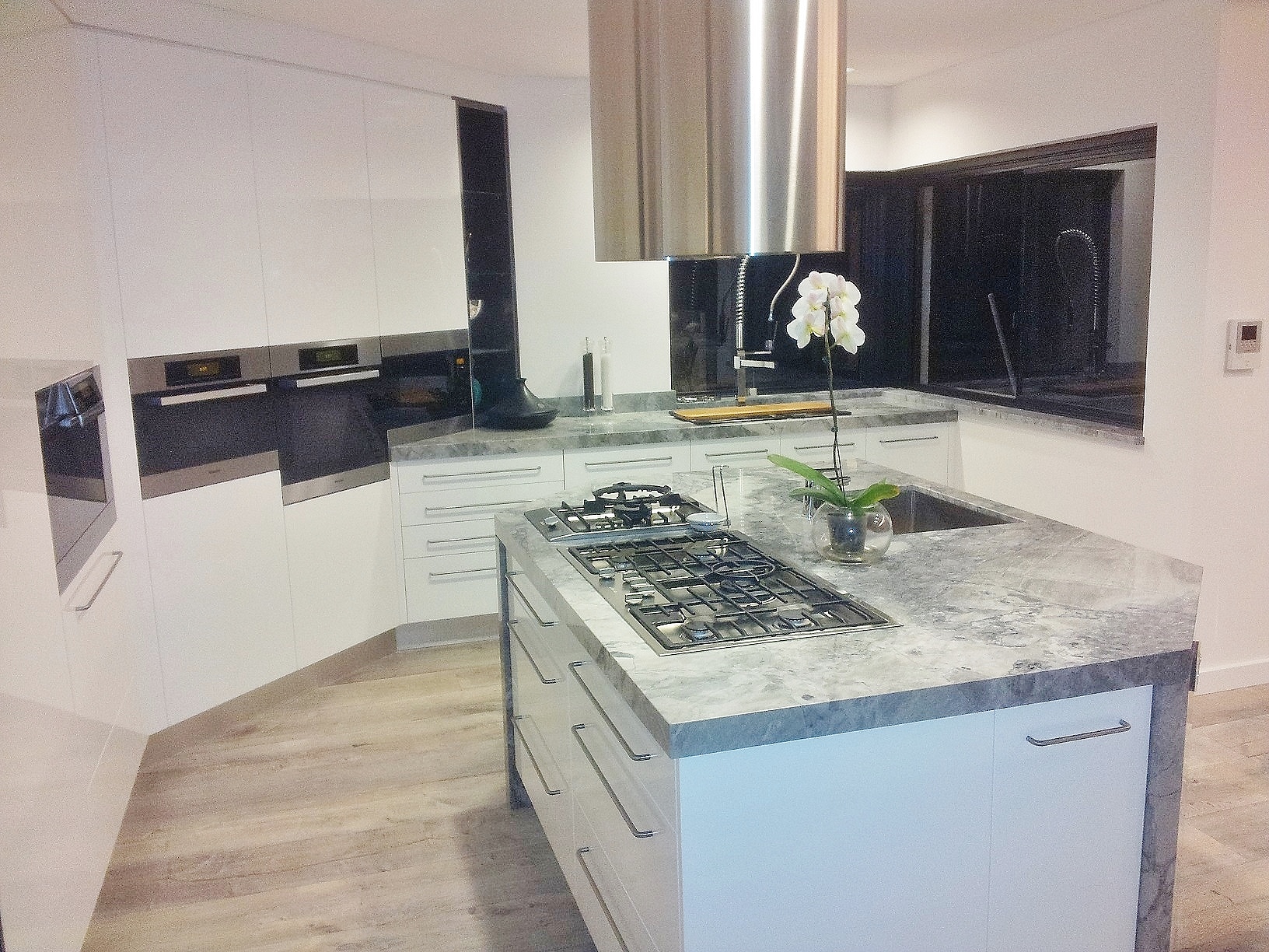 Modern Polyurethane Kitchens CDK