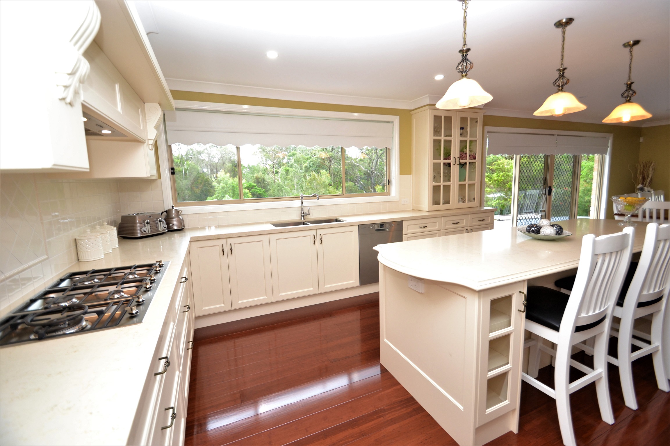Traditional French Provincial Kitchens